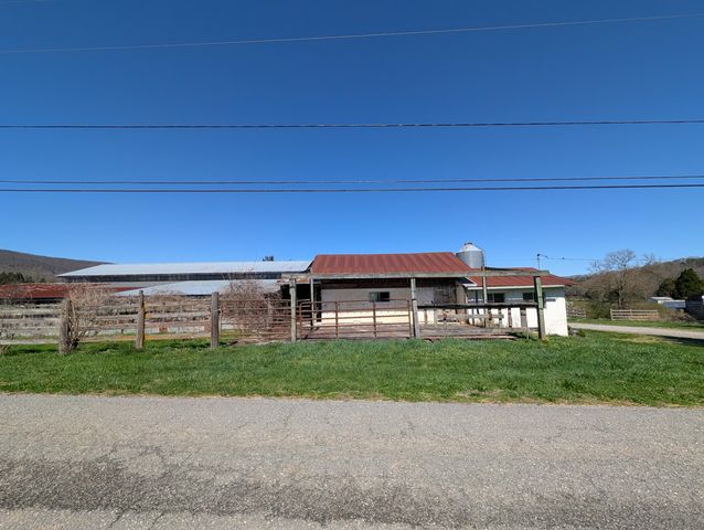 4637 Ideal Valley Road, Spring City, TN 37381