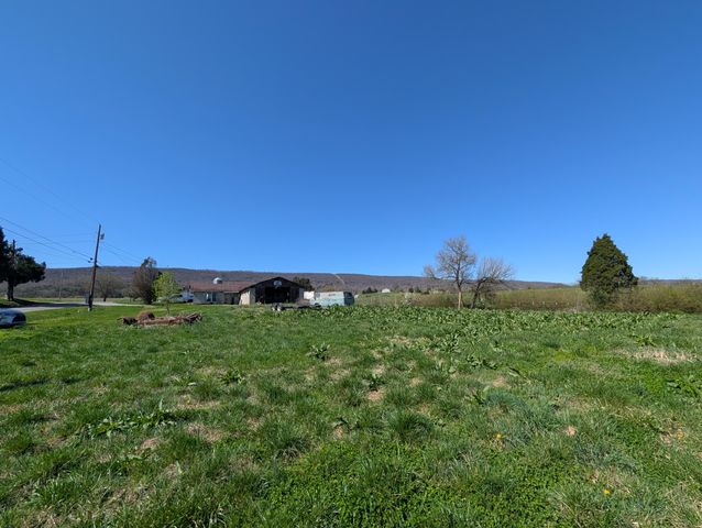 4637 Ideal Valley Road, Spring City, TN 37381