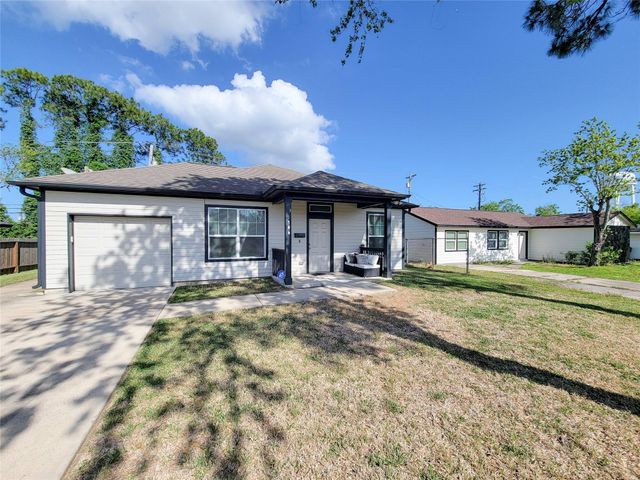 1306 Appomattox Drive, Texas City, TX 77591