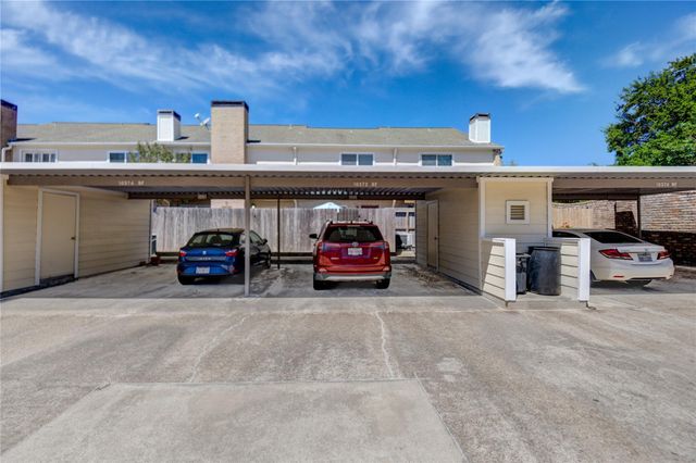 10372 Briar Forest Drive, Houston, TX 77042