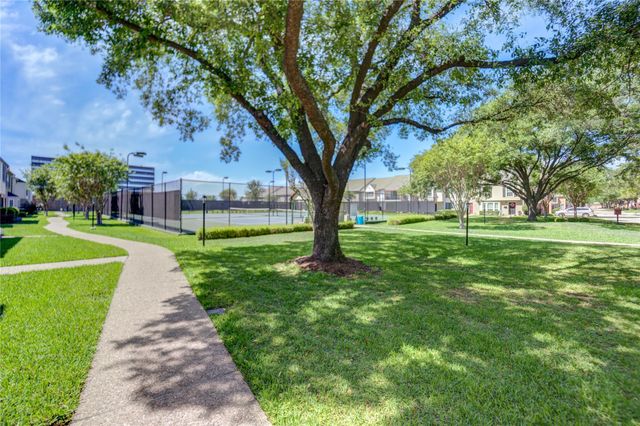 10372 Briar Forest Drive, Houston, TX 77042