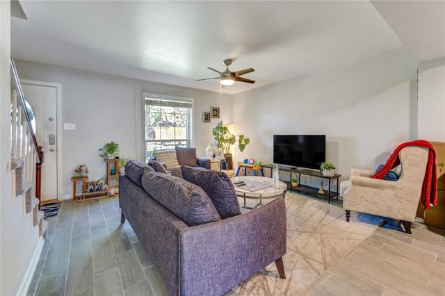 10372 Briar Forest Drive, Houston, TX 77042