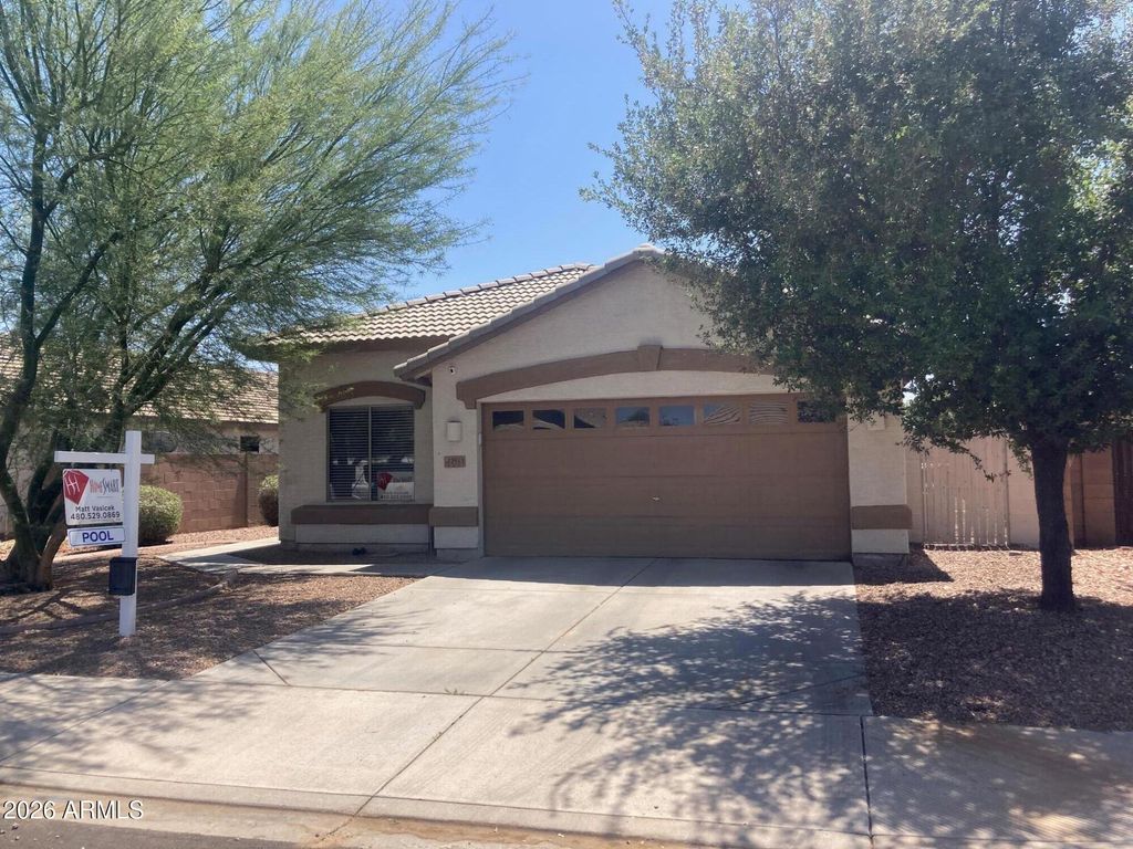 12513 W Coldwater Springs Boulevard, Avondale, AZ 85323 — photo 2