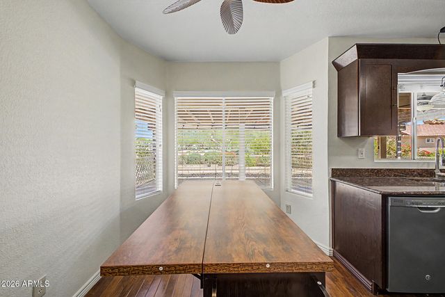 1860 E GLENEAGLE Drive, Chandler, AZ 85249