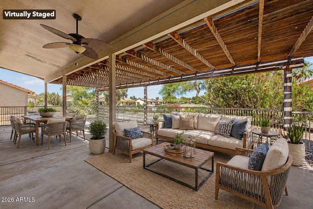 1860 E GLENEAGLE Drive, Chandler, AZ 85249