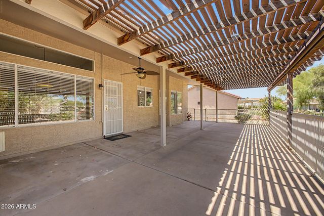 1860 E GLENEAGLE Drive, Chandler, AZ 85249