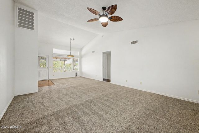 1860 E GLENEAGLE Drive, Chandler, AZ 85249