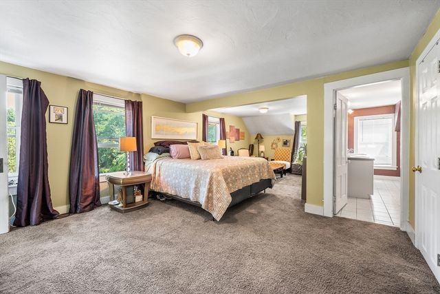 212 Prescott St, West Boylston, MA 01583
