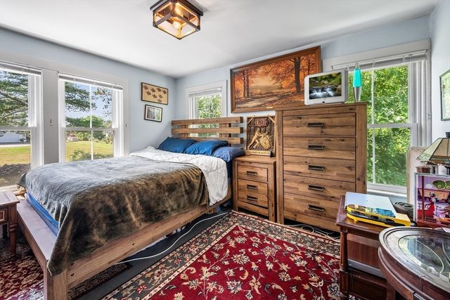 212 Prescott St, West Boylston, MA 01583