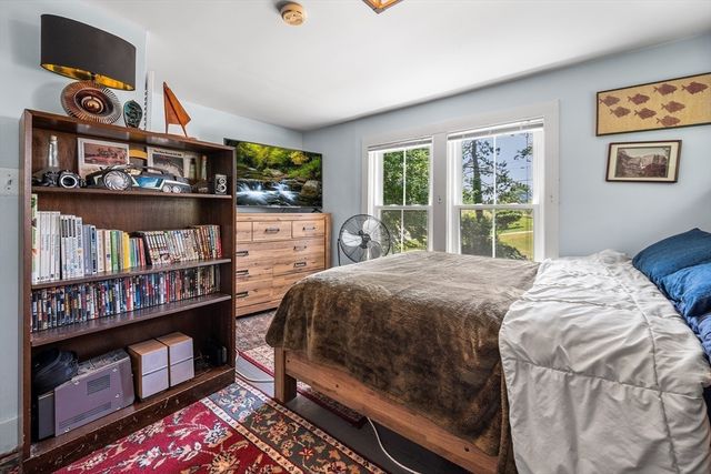 212 Prescott St, West Boylston, MA 01583