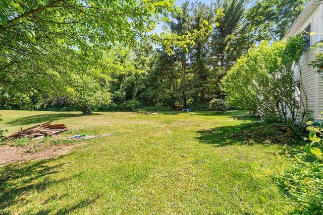 212 Prescott St, West Boylston, MA 01583