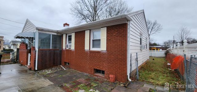 23 Washington Avenue, Highland Park, NJ 08904