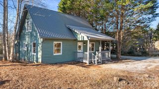 15 Glory Road, Franklin, NC 28734