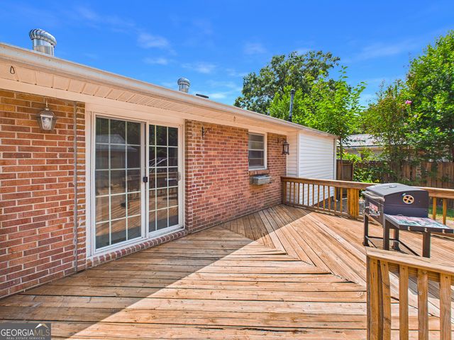 88 Ravenwood Way, Warner Robins, GA 31093