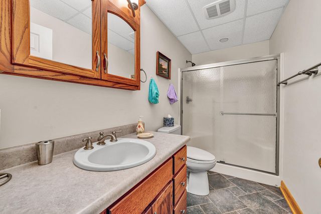 23 Waterpoint CT, Moneta, VA 24121