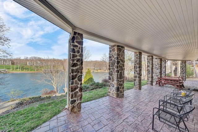 23 Waterpoint CT, Moneta, VA 24121