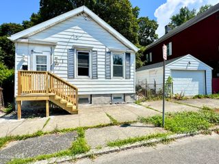372 9th Street, Troy, NY 12180