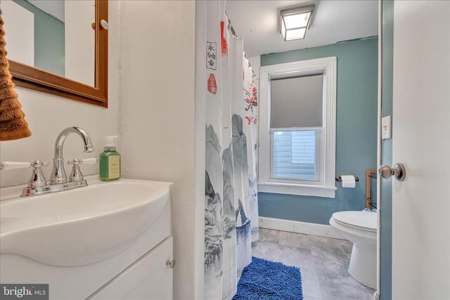 29 MEMORIAL BLVD, Newmanstown, PA 17073