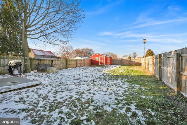 29 MEMORIAL BLVD, Newmanstown, PA 17073