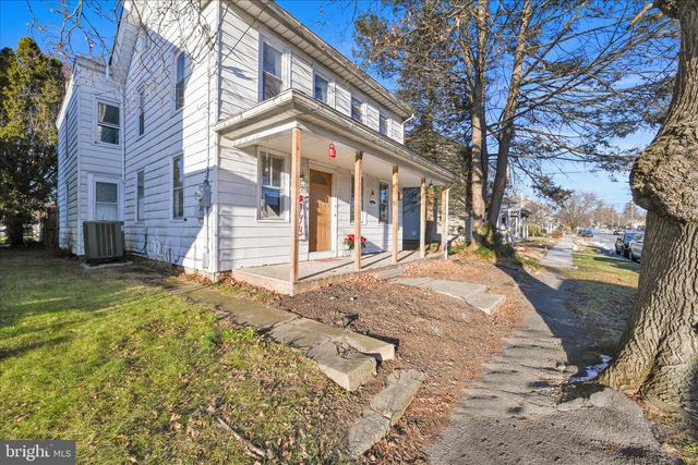 29 MEMORIAL BLVD, Newmanstown, PA 17073