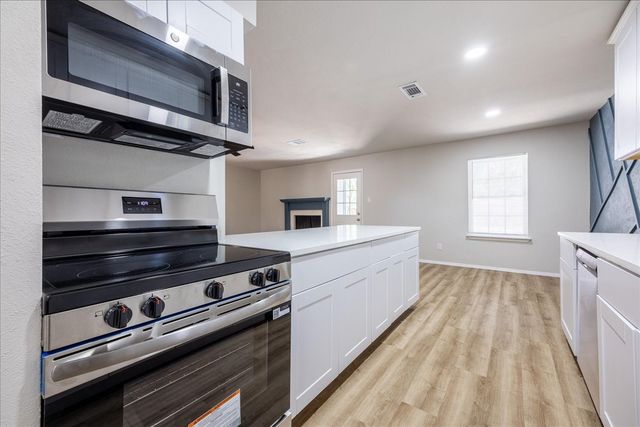 301 Bellaire Drive, Denton, TX 76209