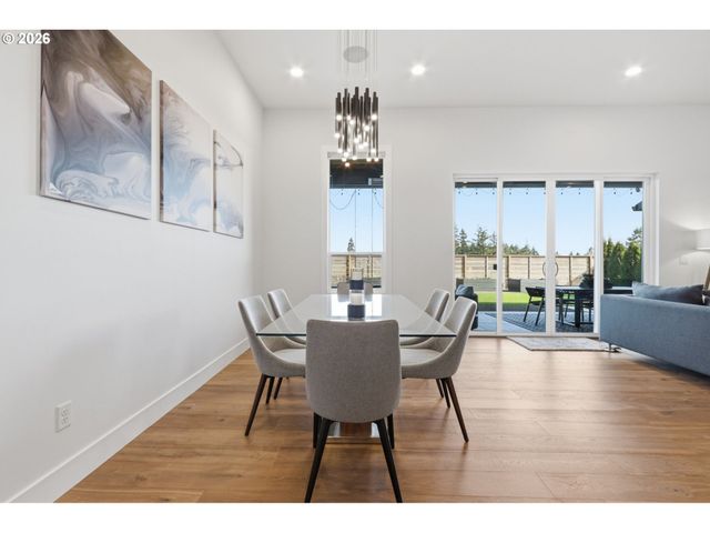 23015 Sw BYERS LAKE Ter, Sherwood, OR 97140