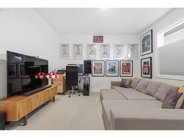 23015 Sw BYERS LAKE Ter, Sherwood, OR 97140