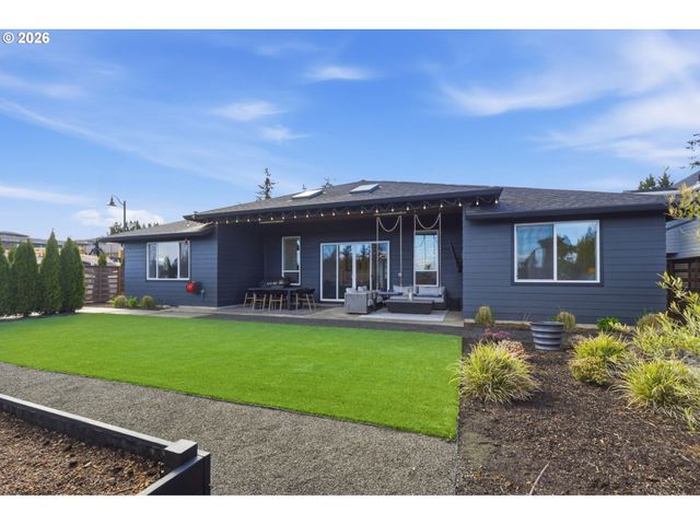 23015 Sw BYERS LAKE Ter, Sherwood, OR 97140