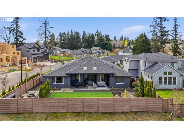 23015 Sw BYERS LAKE Ter, Sherwood, OR 97140