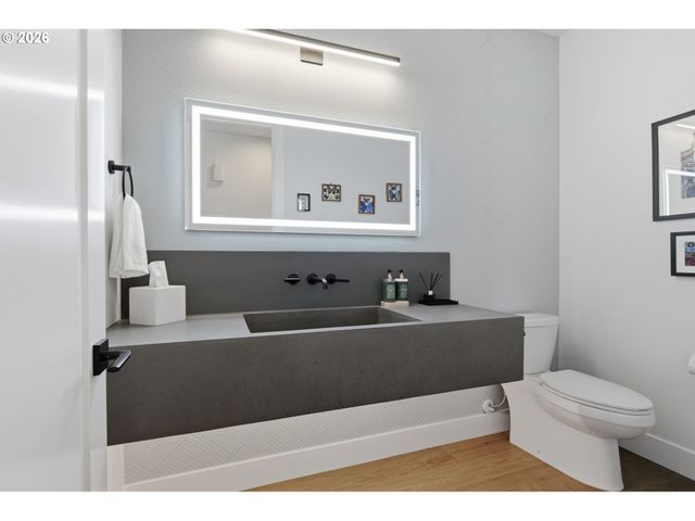 23015 Sw BYERS LAKE Ter, Sherwood, OR 97140