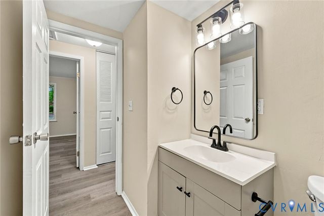 9206 Emmett Rd, Glen Allen, VA 23060