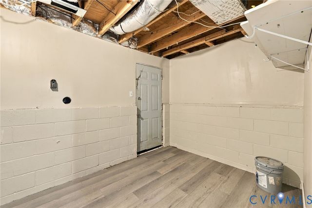 9206 Emmett Rd, Glen Allen, VA 23060