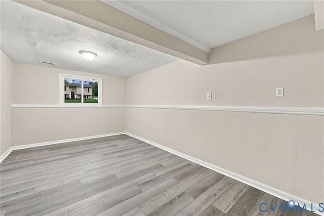 9206 Emmett Rd, Glen Allen, VA 23060