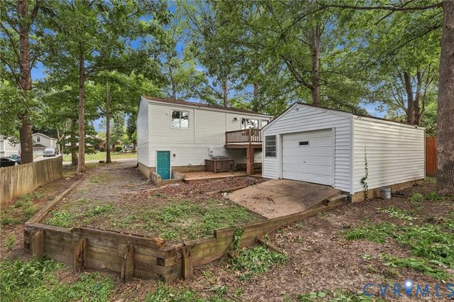 9206 Emmett Rd, Glen Allen, VA 23060