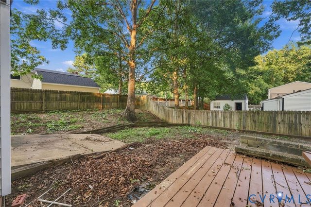 9206 Emmett Rd, Glen Allen, VA 23060