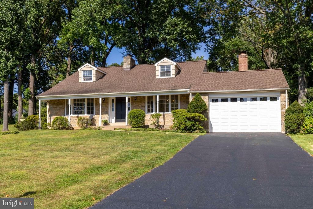 1051 KIPLING RD, JENKINTOWN, PA 19046 — photo 2