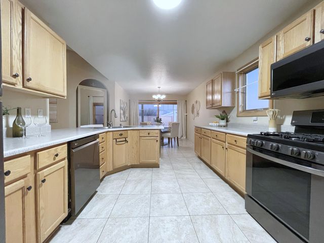 10536 Portofino Drive NW, Albuquerque, NM 87114