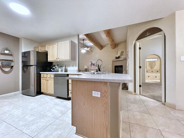 10536 Portofino Drive NW, Albuquerque, NM 87114