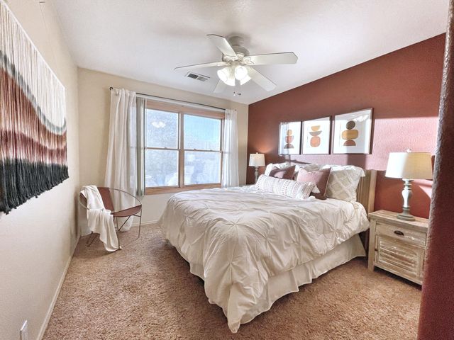 10536 Portofino Drive NW, Albuquerque, NM 87114