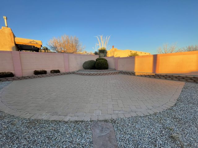10536 Portofino Drive NW, Albuquerque, NM 87114
