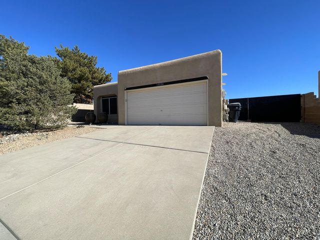 10536 Portofino Drive NW, Albuquerque, NM 87114