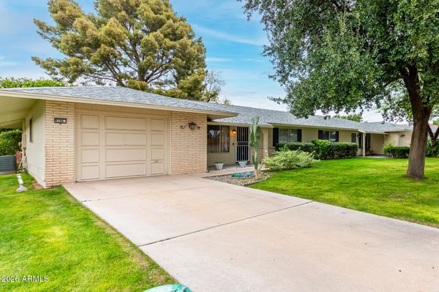 9706 W SANDSTONE Drive, Sun City, AZ 85351