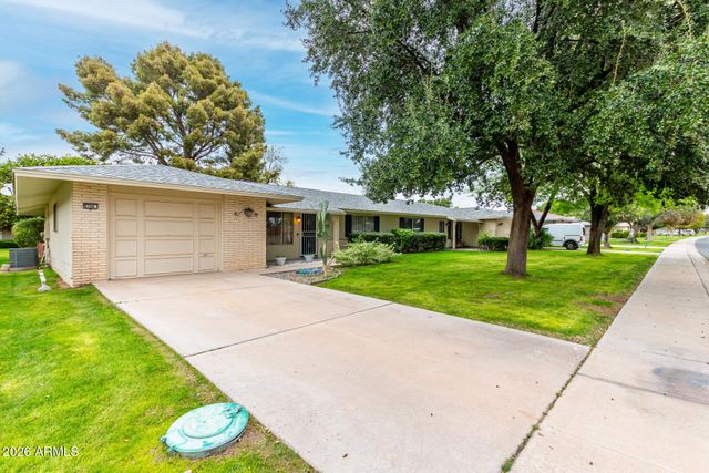 9706 W SANDSTONE Drive, Sun City, AZ 85351