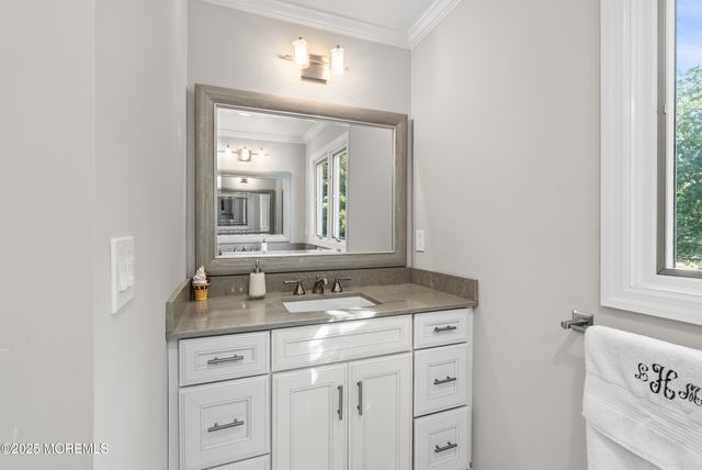 53 Jamestown Road, Eatontown, NJ 07724