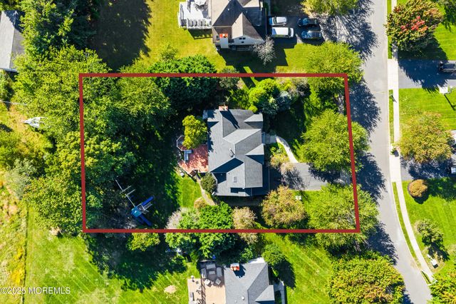 53 Jamestown Road, Eatontown, NJ 07724