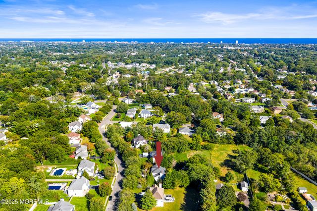 53 Jamestown Road, Eatontown, NJ 07724