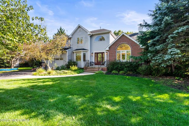 53 Jamestown Road, Eatontown, NJ 07724