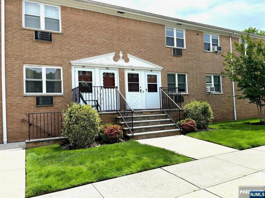 725 Joralemon Street 144, Belleville, NJ 07109