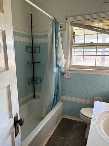 15934 HWY 25, Holliday, TX 76366