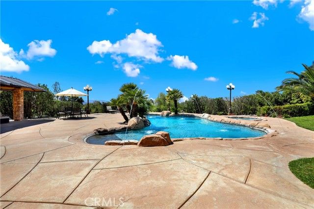 7231 Brandon Court, Riverside, CA 92506